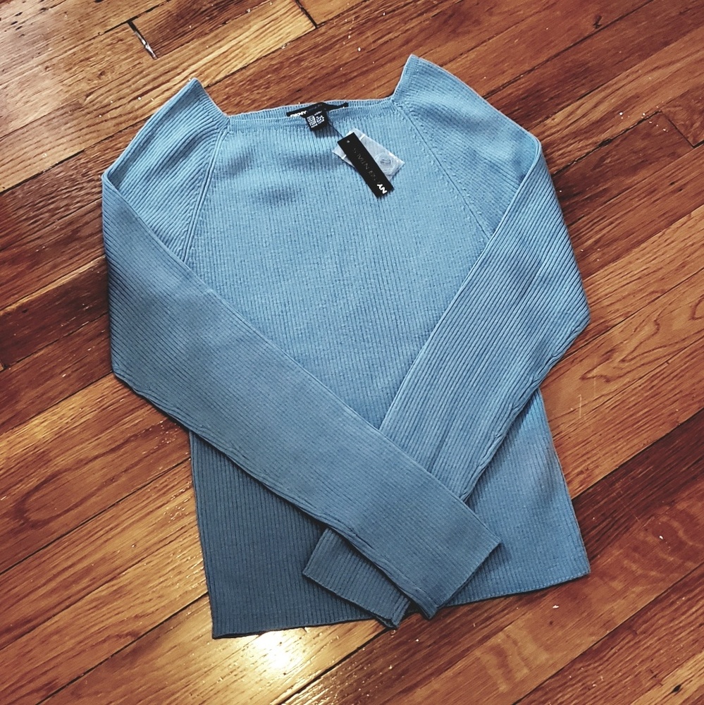 DKNY ESSENTIALS Ribbed Square Neck Wool Swe